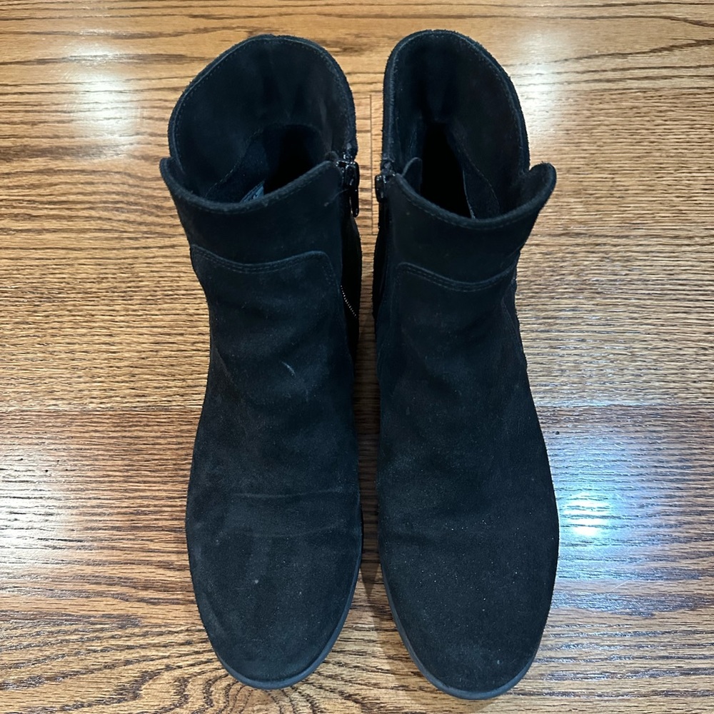 La Canadienne Women’s Black Suede Boots Size 9.5